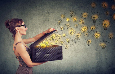 车辆温度传感器坏了有什么特征？