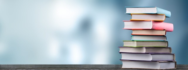 一个小土坡的标志