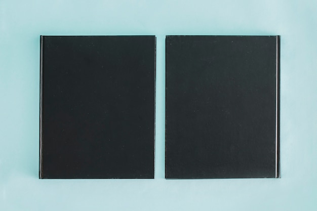 汽车显示abs和刹车灯一直亮是什么原因